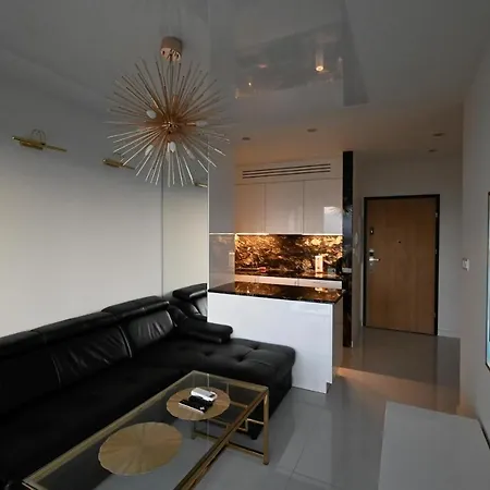 Onyx Modern Tower