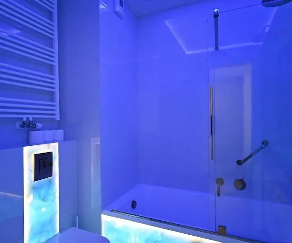 Onyx Modern Tower Apartman